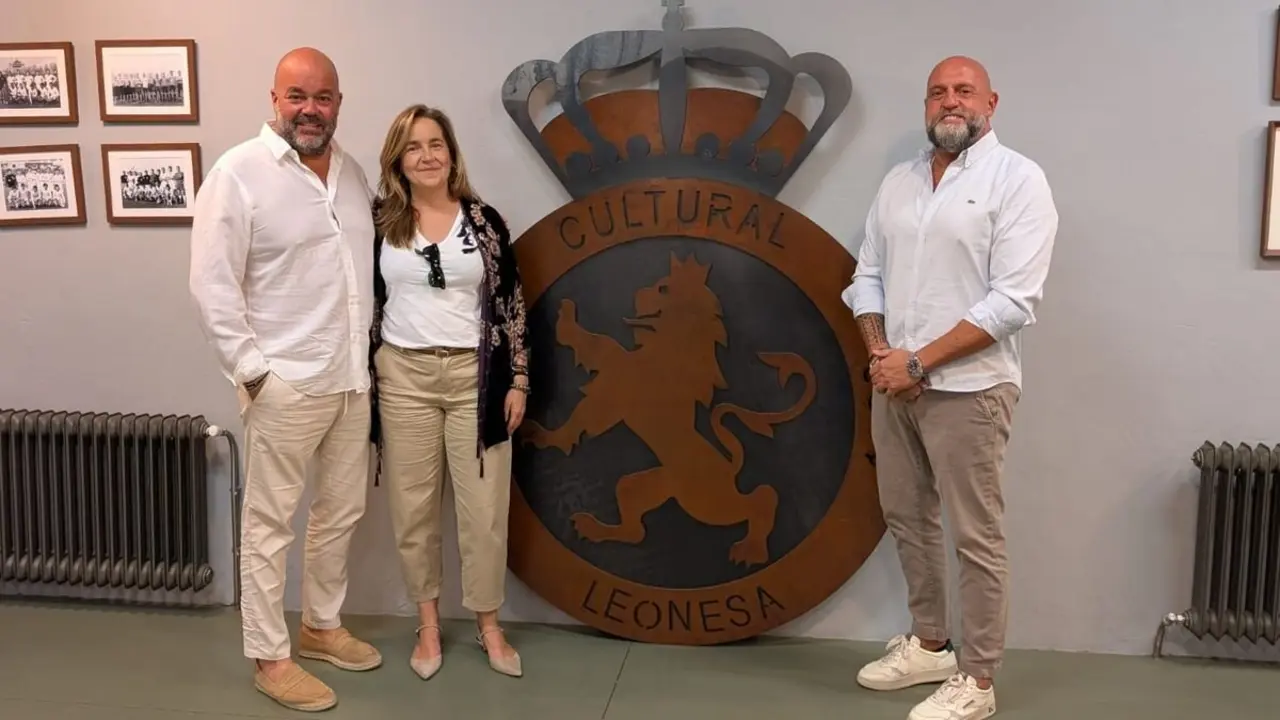 SOMOS HIJOLUSA PATROCINADOR OFICIAL DE LA CULTURAL Y DEPORTIVA LEONESA (2 )