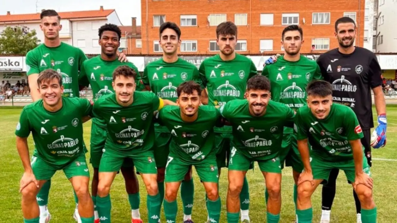 Once inicial del Atlético Astorga en su estreno en Segunda RFEF.