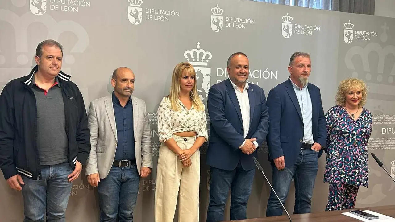 Un instante de la presentación de las jornadas en la Diputación de León.