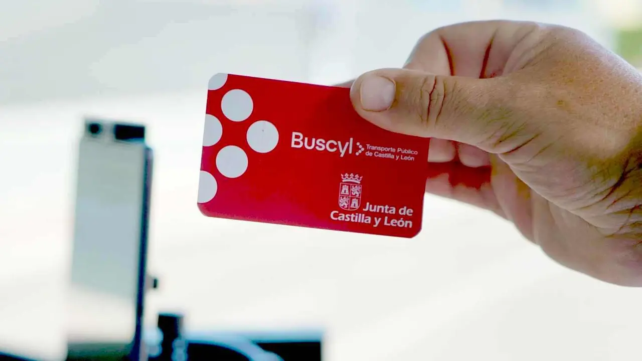 Uso del transporte gratuito para empadronados en Castilla y León con Buscyl.