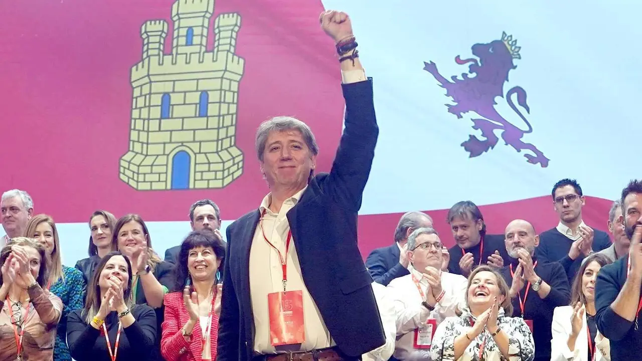 El secretario general del PSCyL, Carlos Martínez, en la segunda jornada del XV Congreso Autonómico del PSOE de Castilla y León.