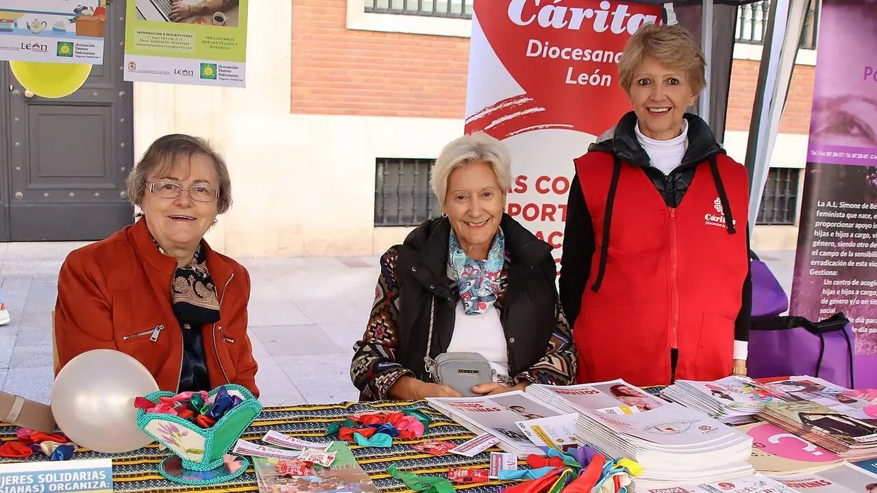 León acoge la celebración de la XI Feria de Voluntariado
