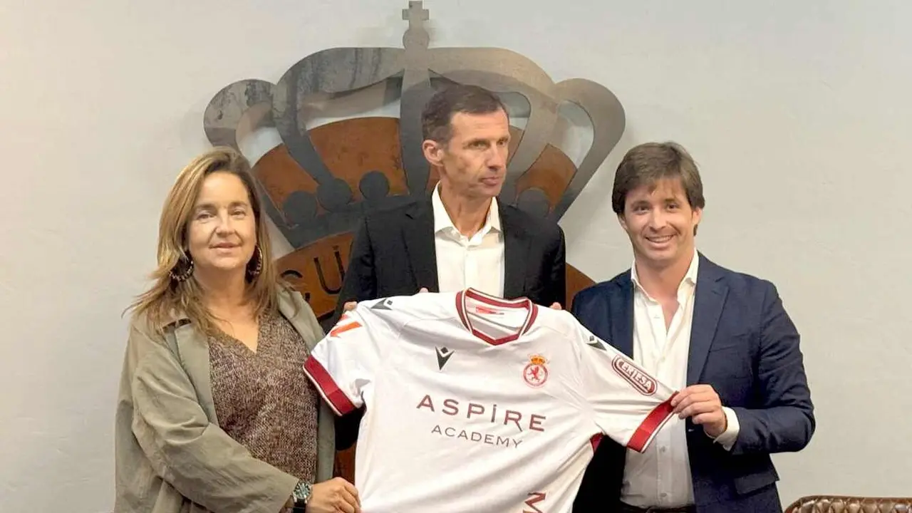 Natichu Alvarado, 'Cuco' Ziganda y Jose Manzanera, durante la presentación de este miércoles.