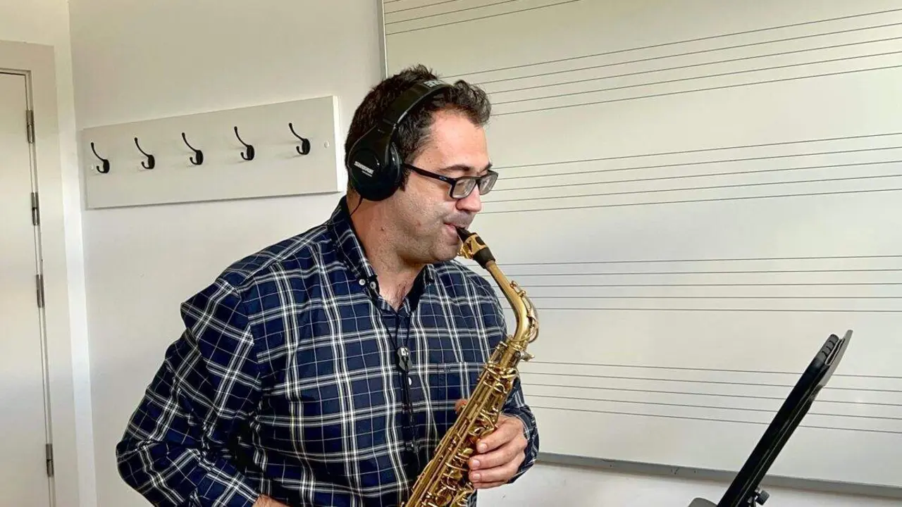 La Escuela Municipal de Música de Sariegos oferta esta semana -los días 25 y 26 de septiembre de manera presencial- las últimas plazas disponibles en varios de los instrumentos que se imparten.