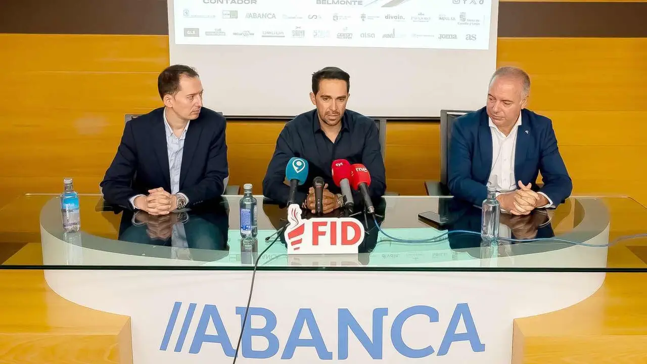 Contador, durante la rueda de prensa de este jueves.