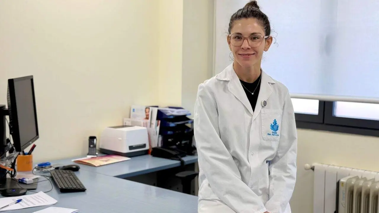 La doctora Mónica Granda Rosales en el Hospital San Juan de Dios de León.