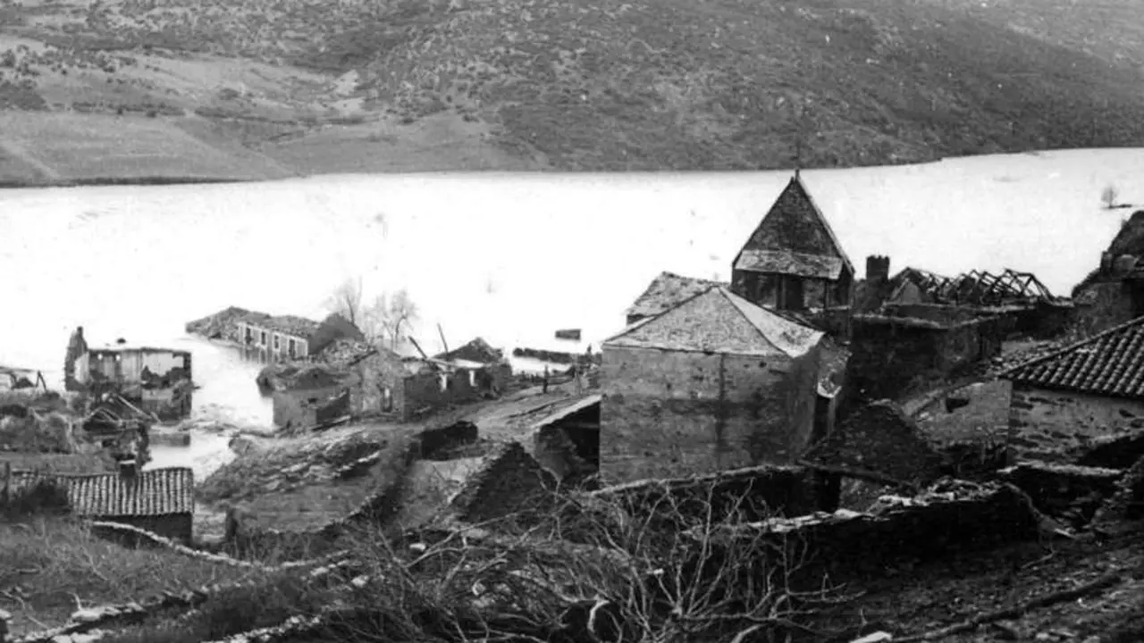 Oliegos inundándose en 1945. Foto: ICC