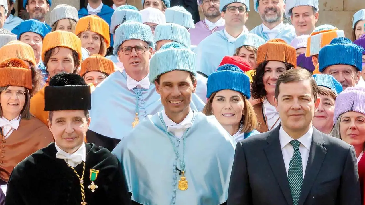La Universidad de Salamanca inviste como doctor ‘honoris causa’ al tenista español Rafael Nadal, durante la solemne ceremonia desarrollada conforme al antiguo ceremonial en latín en el Paraninfo de las Escuelas Mayores