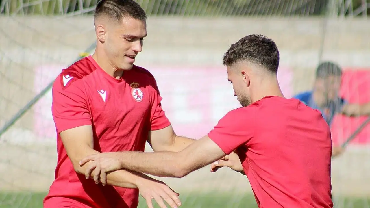 Paraschiv, durante una sesión de entrenamiento con la Cultural. Foto: CyDLeonesa
