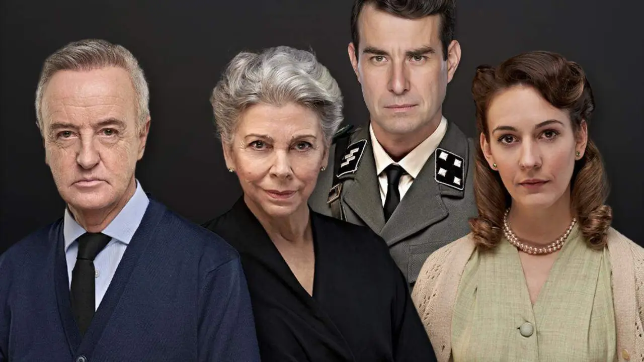 Carlos Hipólito, Kiti Mánver, Dani Muriel y Marta Velilla son los protagonistas de 'Música para Hitler'.