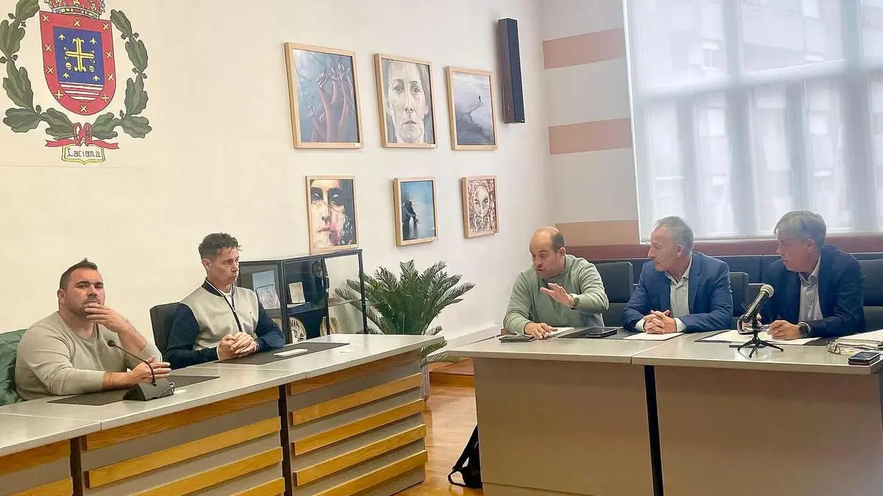 Reunión en Villablino para analizar la situación tras los ataques de los osos.