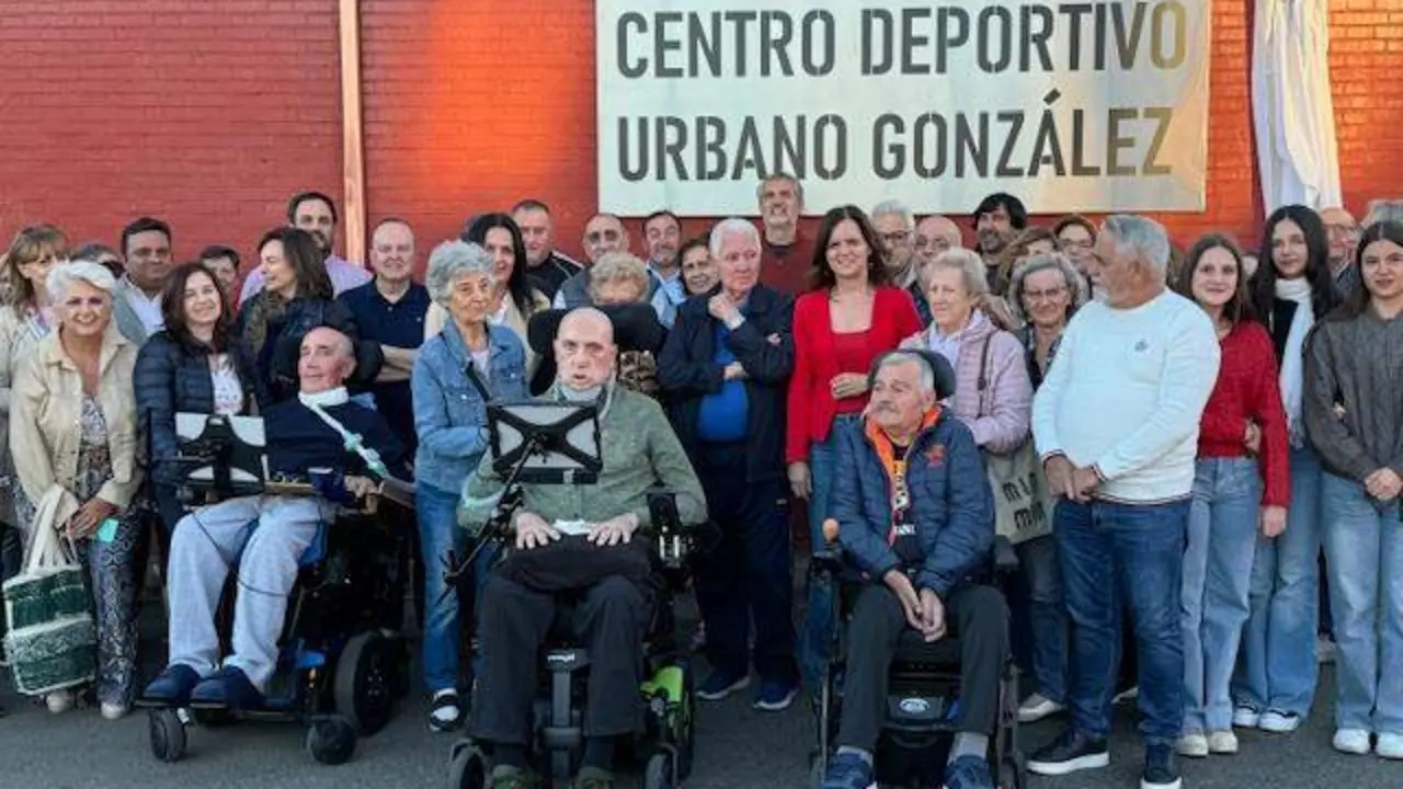 El centro de ocio de Trobajo del Camino (León) lleva ya el nombre de Urbano González. Foto: Ayto. San Andrés