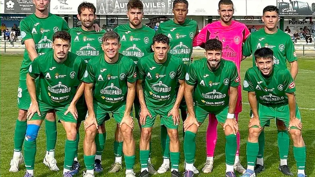Equipo inicial del Astorga en La Eragudina.