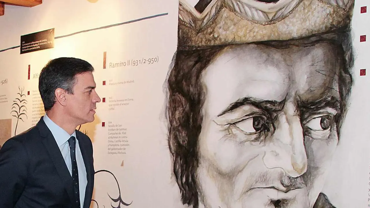 El presidente del Gobierno, Pedro Sánchez, durante una visita el Palacio del Conde Luna. Foto: Peio García
