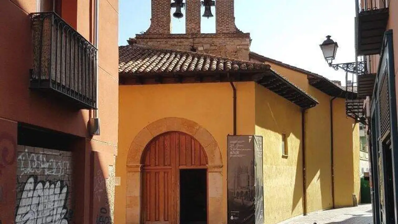 La iglesia de Palat del Rey se considera la más antigua de la ciudad de León y se ubica en pleno casco histórico.