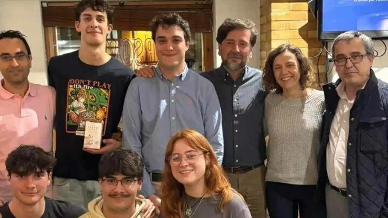Participantes en la primera jornada de 'Con Ciencia, Té 2025'. Foto: Able