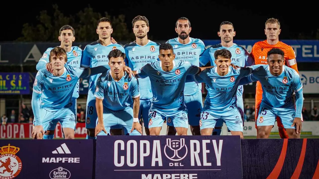 Alineación inicial de la Cultural ante el Tropezón.