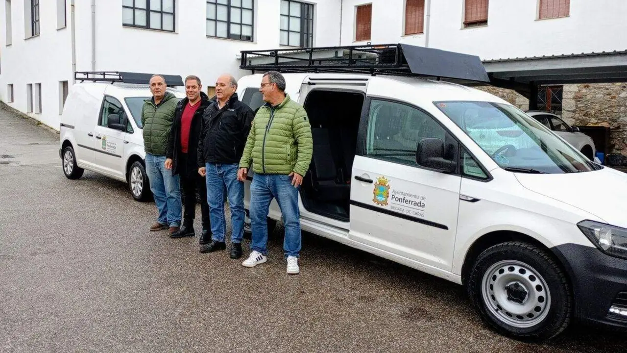 El Ayuntamiento de Ponferrada incorpora dos vehículos a la Brigada de Obras. Foto: Ayto. Ponferrada