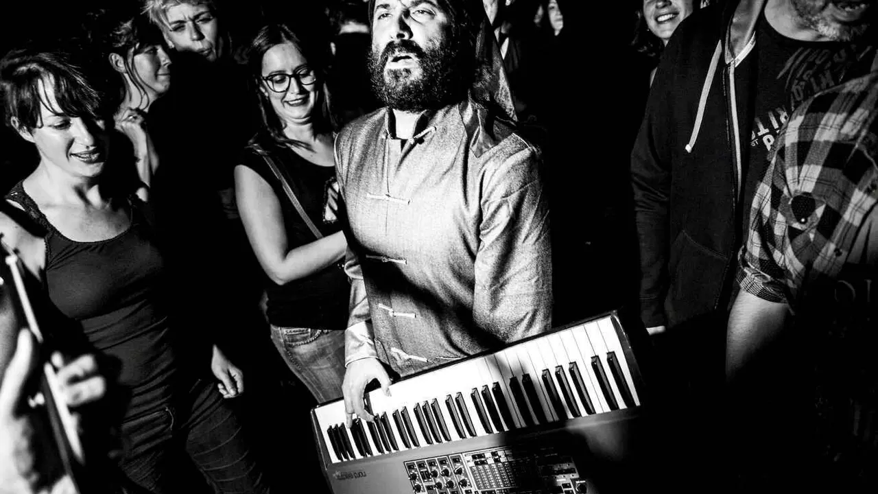 El teatro El Albéitar de la Universidad de León acoge este jueves 13 de noviembre, a las 20:30 horas, ‘The Rock Organ Project’, una propuesta musical en la que el órgano de rock se convierte en protagonista absoluto.