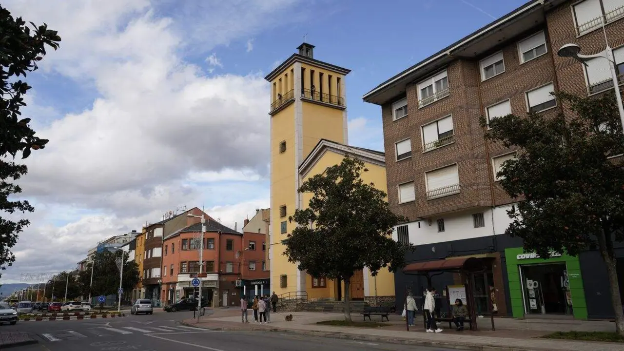 Barrio ponferradino de Cuatrovientos (León), en el que se produjo una reyerta entre dos hermanos del que uno de ellos ha fallecido. Foto: César Sánchez