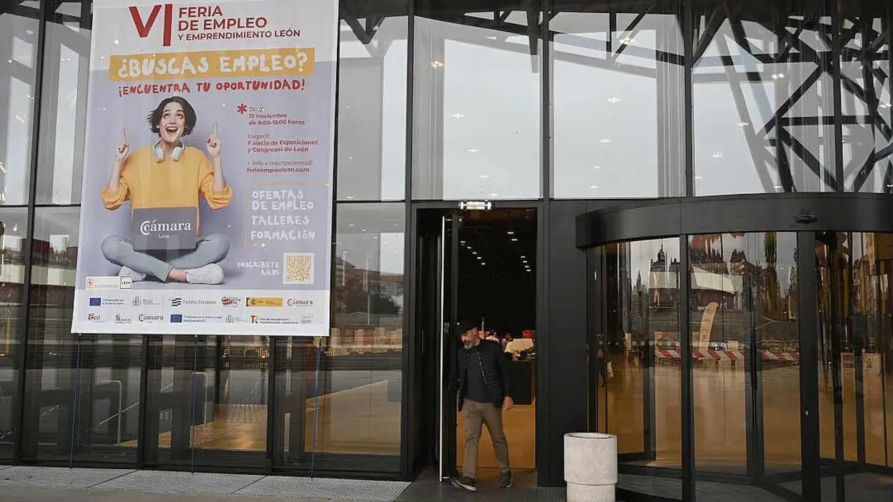 La Feria de Empleo se convierte en un nuevo reclamo desde su epicentro en el Palacio de Exposiciones.