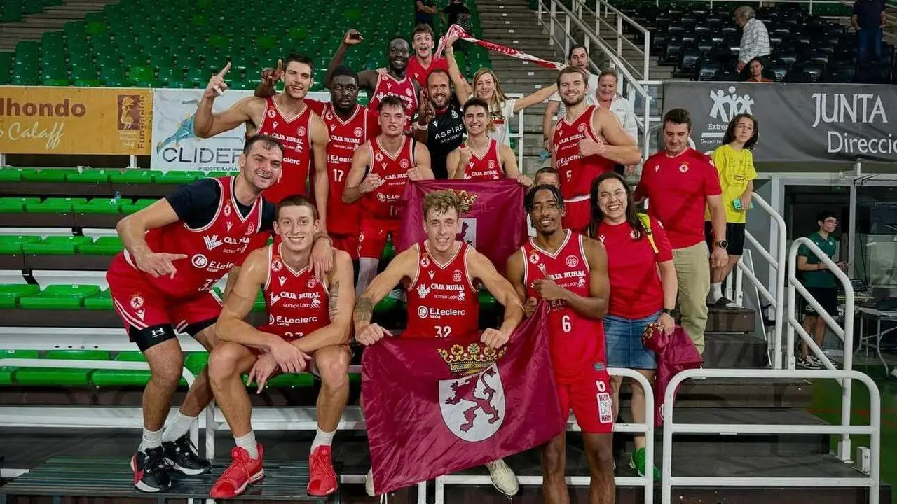 WhatsApp Image 2025-11-19 at 14.35.37