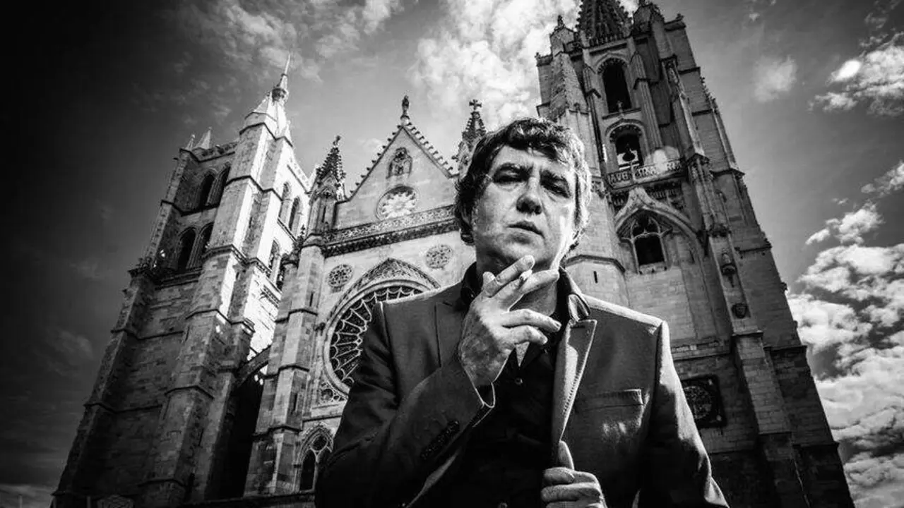 El escritor y gestor cultural Vicente Muñoz Álvarez. Foto: Demián Ortiz