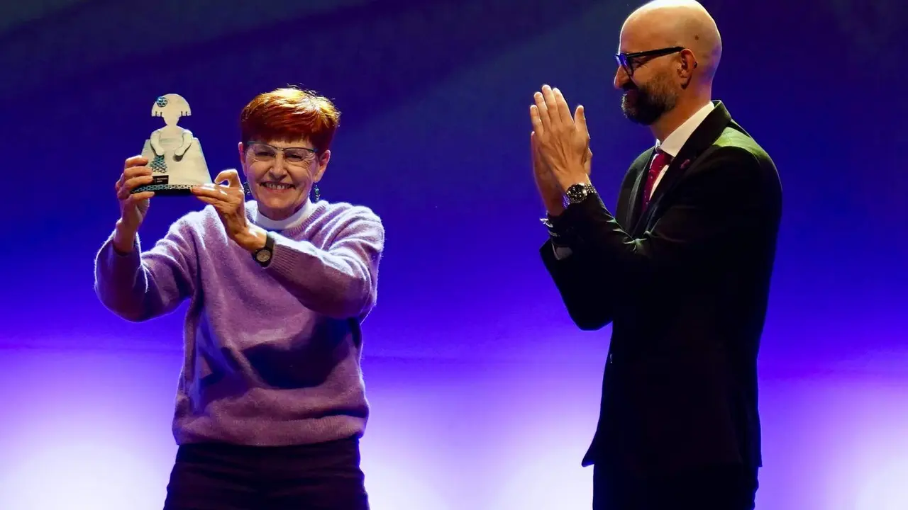El delegado del Gobierno en Castilla y León, Nicanor Sen, preside el acto de entrega de los Reconocimientos Meninas 2025. Fotos: Campillo