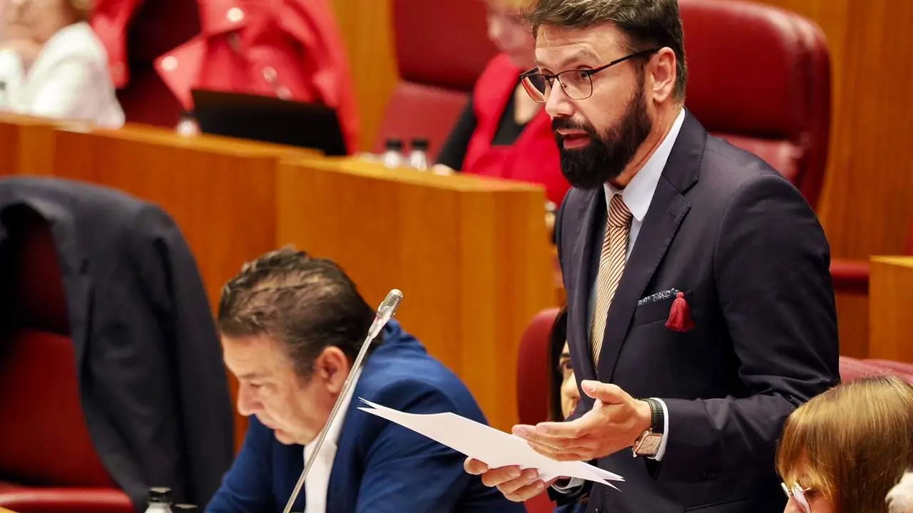 El procurador berciano de UPL, José Ramón García.