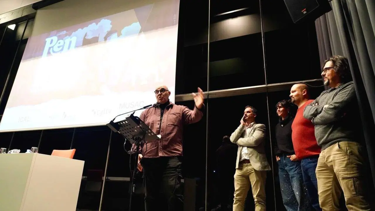 La Agencia Ical presenta el documental ‘Pendones’, de Eduardo Margareto. Preside el acto el consejero de la Presidencia, Luis Miguel González Gago, quien atenderá a los medios de comunicación minutos antes de comenzar el acto