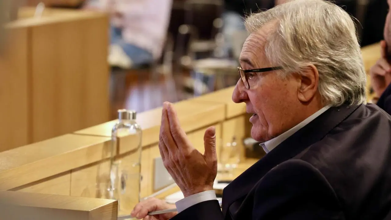 David Fernández, durante el pleno de este viernes. Foto: Campillo