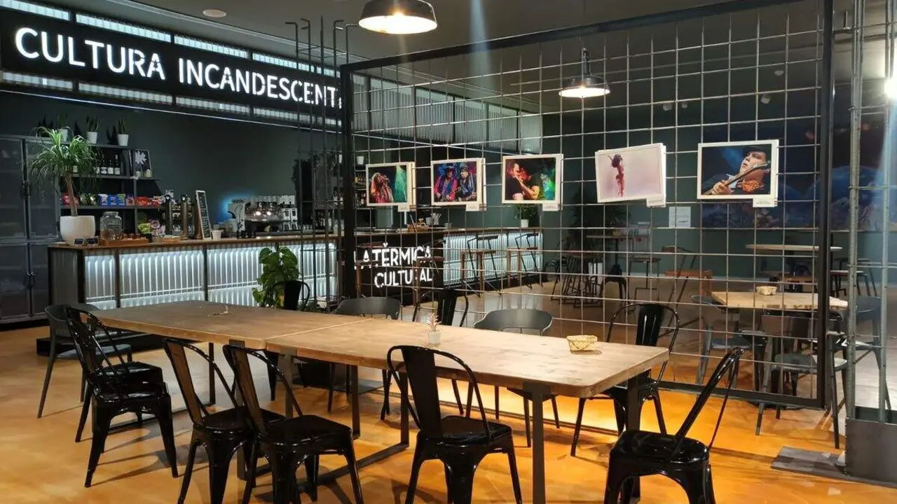 El nuevo rincón expositivo de la Ciuden se ubicará en la zona de la cafetería de la Térmica Cultural. Foto: Ciuden