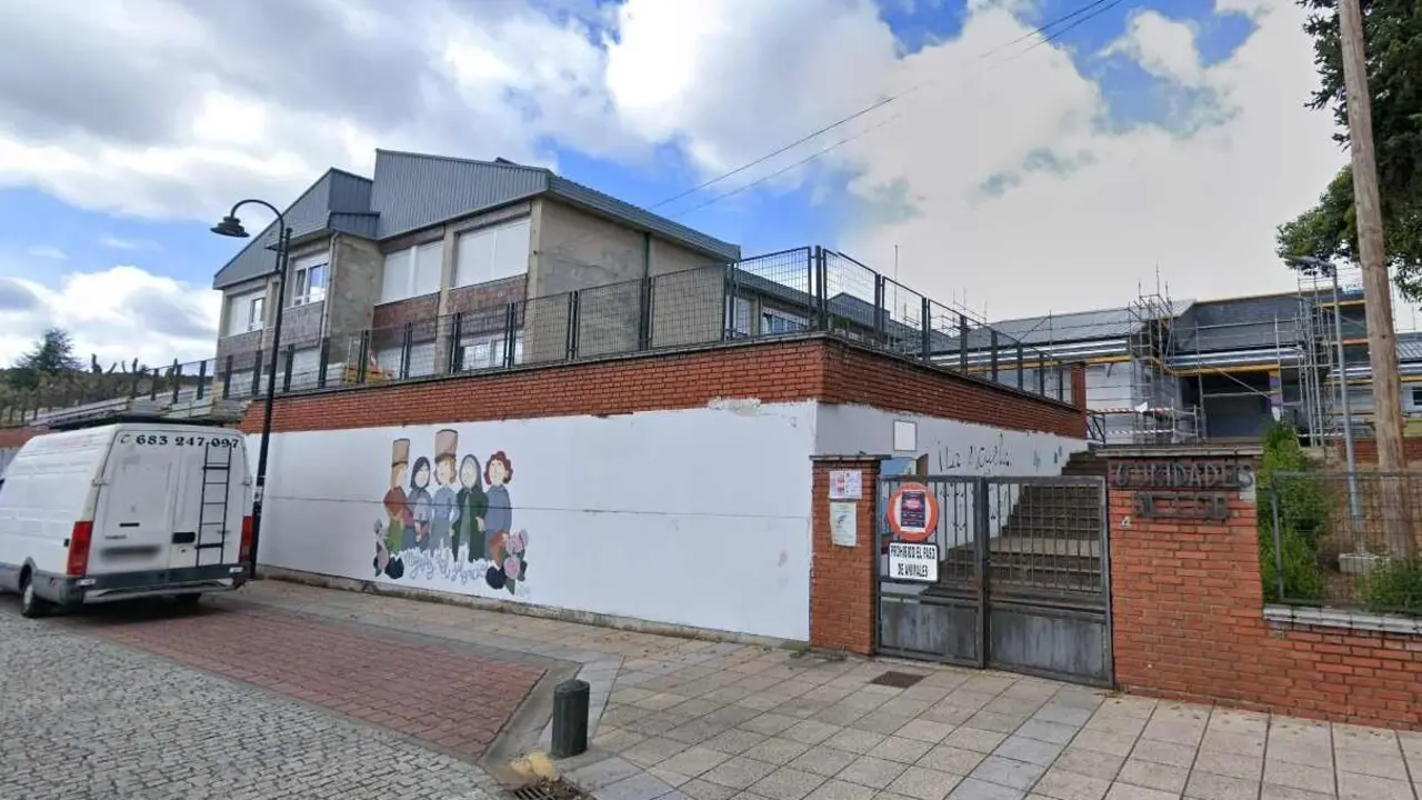 Imagen del colegio La Cortina de Fabero.