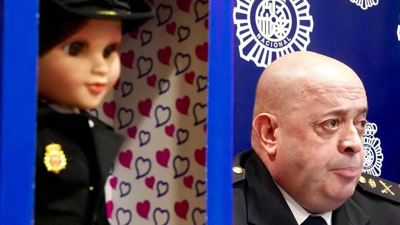 El jefe Superior de la Policía Nacional en Castilla y León, Juan Carlos Hernández Muñoz, prese