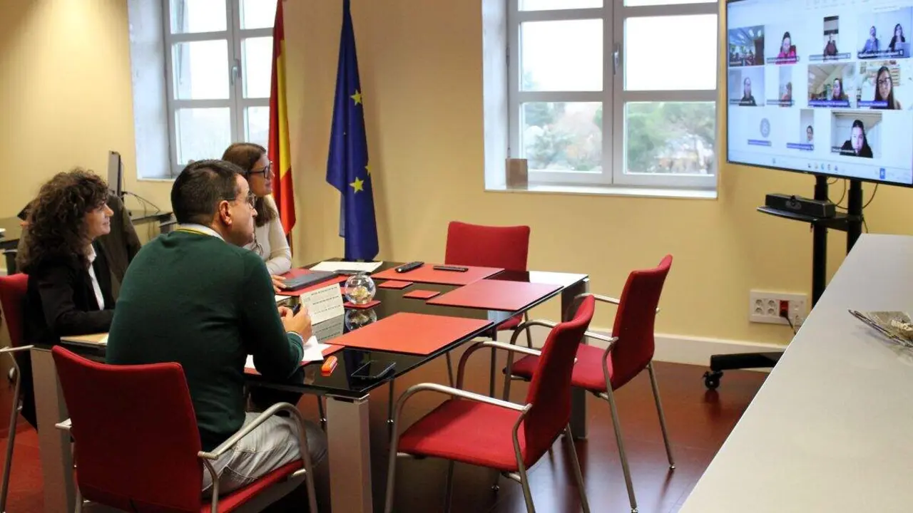 Primera reunión del comité de expertos de La Recicladora Cultural.