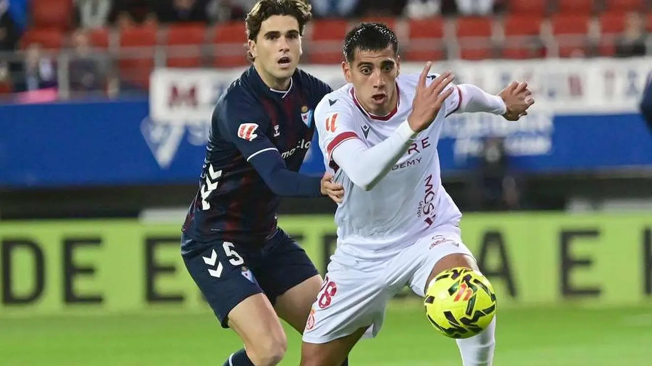 Thiago Ojeda, en un lance del partido de este domingo.