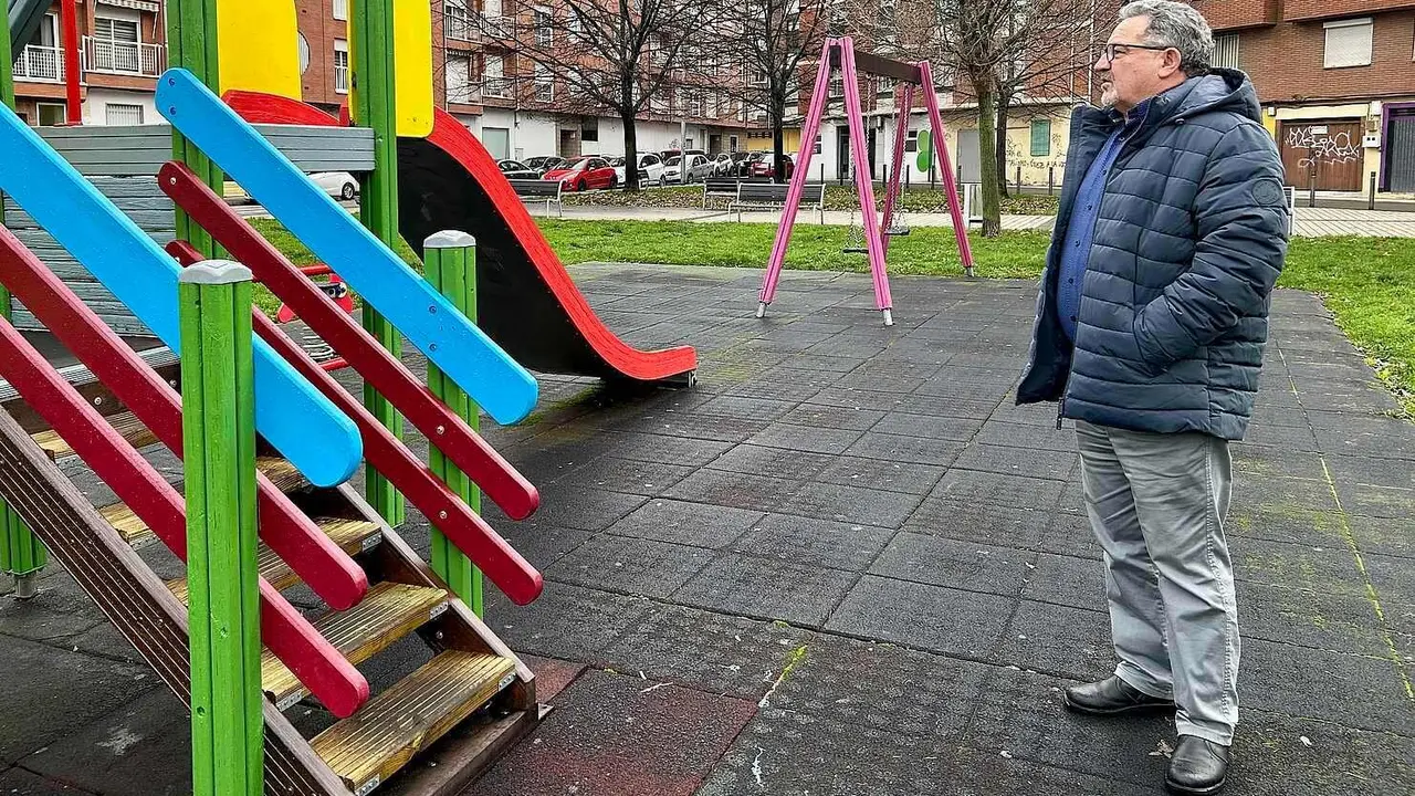 El concejal de Medio Ambiente, Carlos Fernández, explicó que las intervenciones continúan de manera constante en distintos puntos de la ciudad.