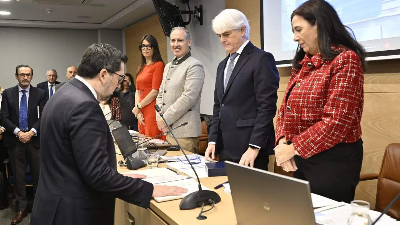 Acto de toma de posesión como consejero.