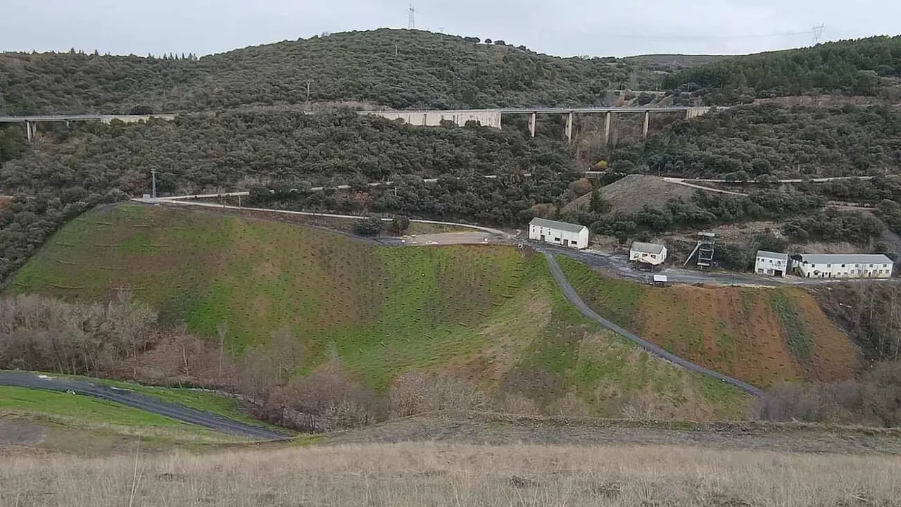 El Miteco restaura 90 hect&aacute;reas de miner&iacute;a del carb&oacute;n en Torre del Bierzo y Villagat&oacute;n.