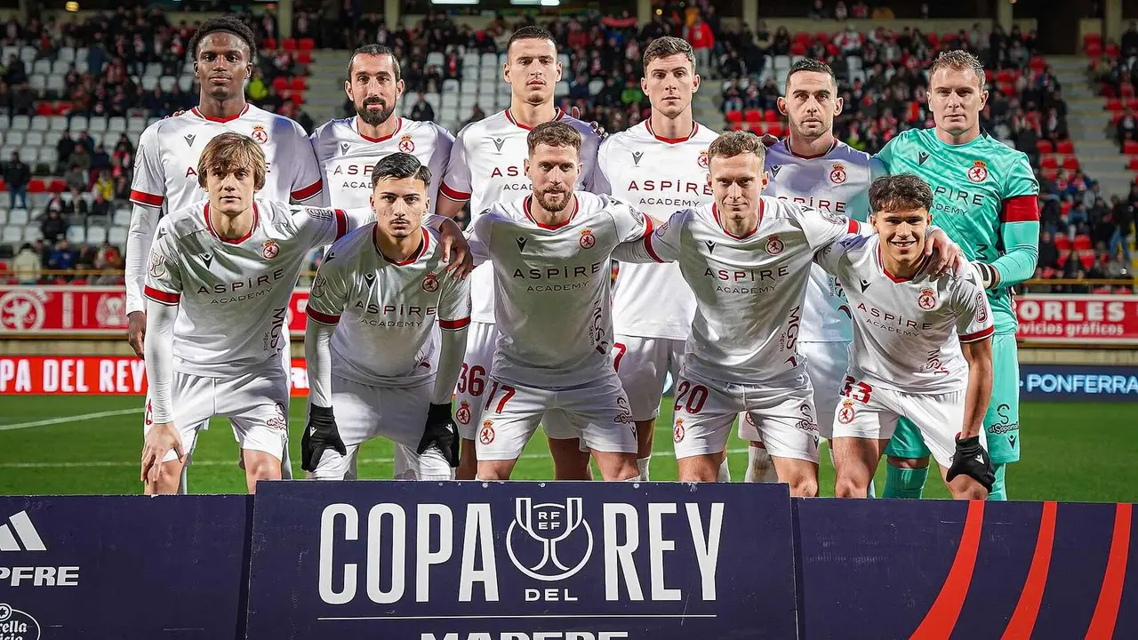 Equipo inicial de la Cultural en el Reino de Le&oacute;n.