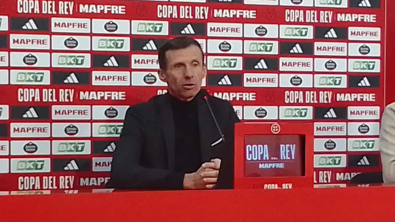 Cuco Ziganda, durante su rueda de prensa.