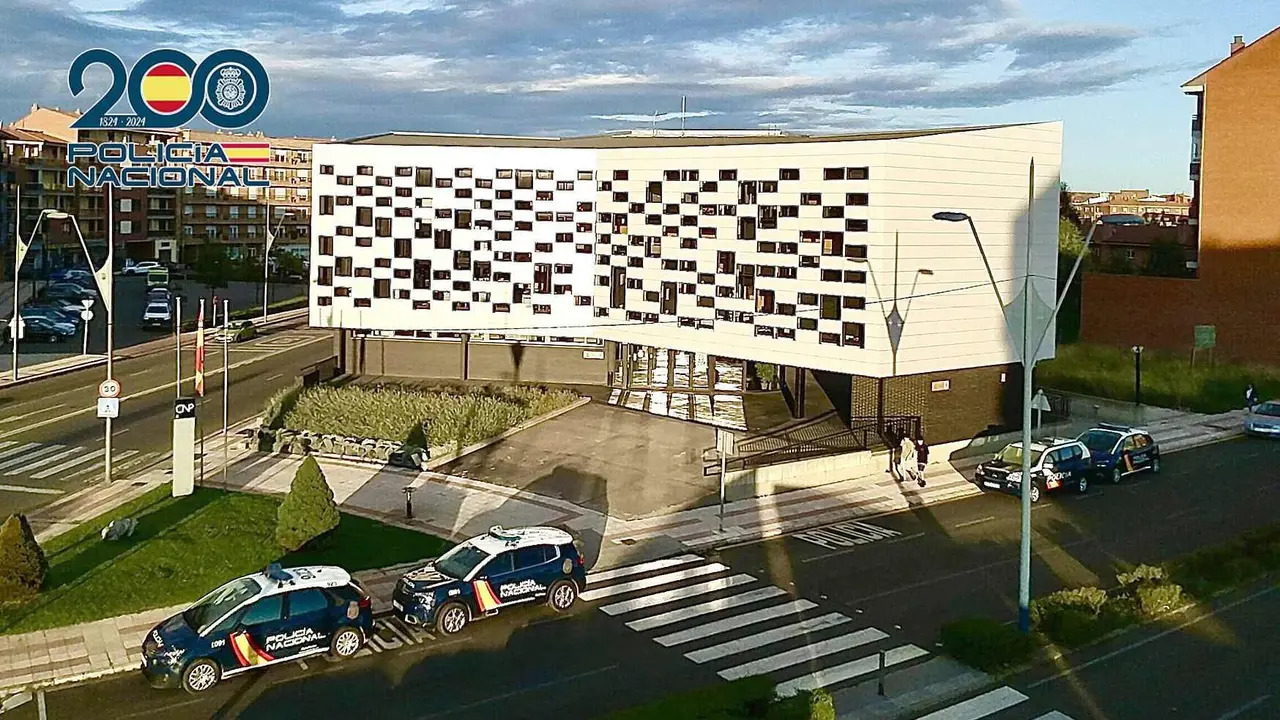 Imagen de la comisar&iacute;a de Polic&iacute;a de San Andr&eacute;s del Rabanedo.