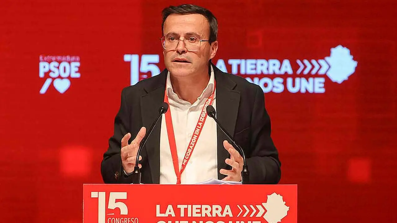 Gallardo dimite tras su estrepitosa derrota electoral.