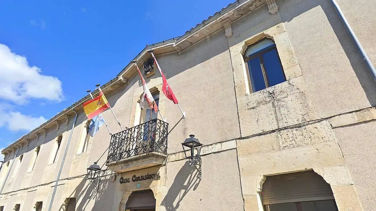 Imagen del Ayuntamiento de la localidad de Bo&ntilde;ar.