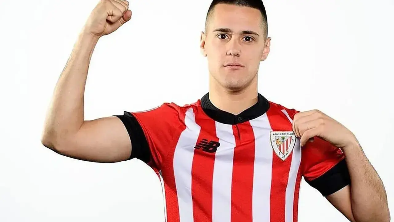 Izeta, el delantero al que aspira toda la Segunda Divisi&oacute;n.