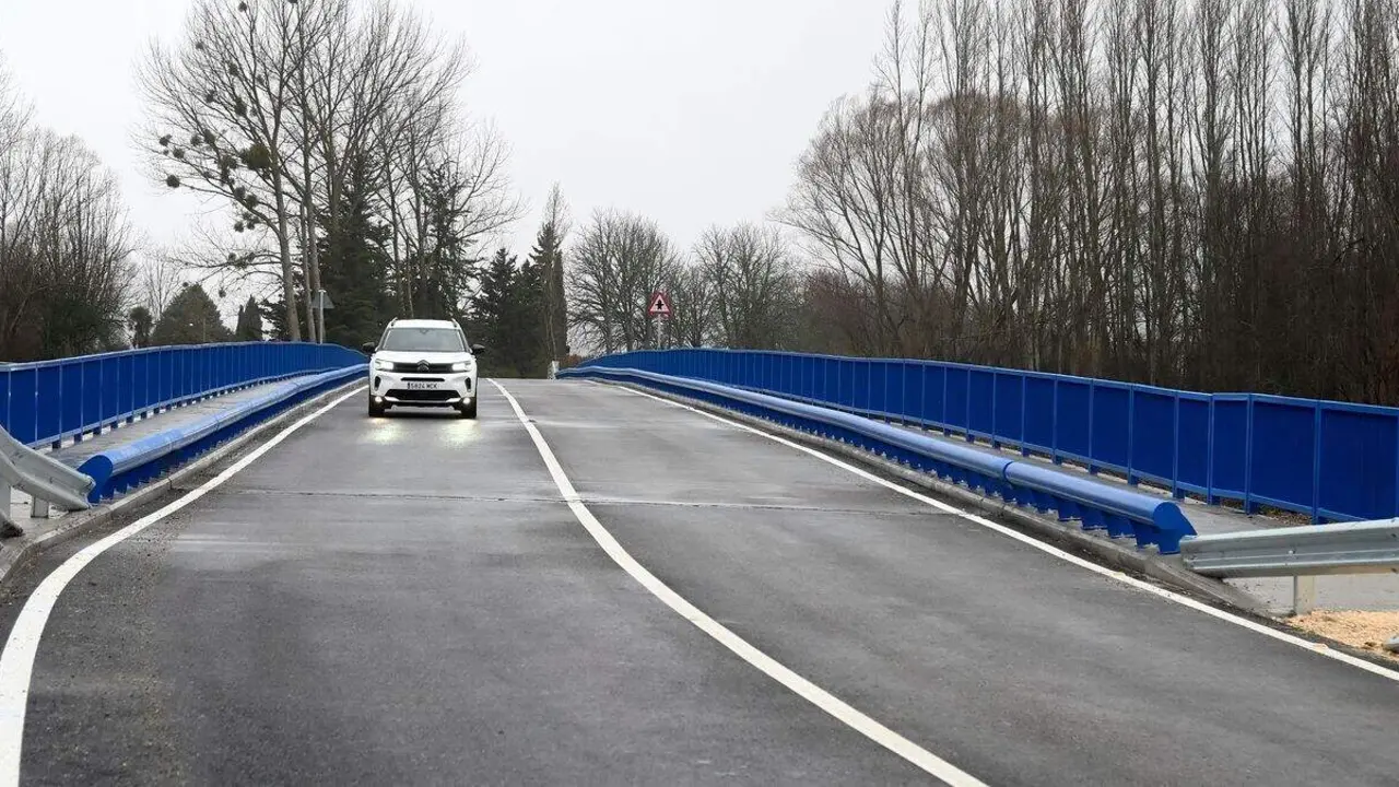 Inauguraci&oacute;n de la obra realizada en el puente sobre el R&iacute;o Arlanz&oacute;n, en la carretera BU-V-8002