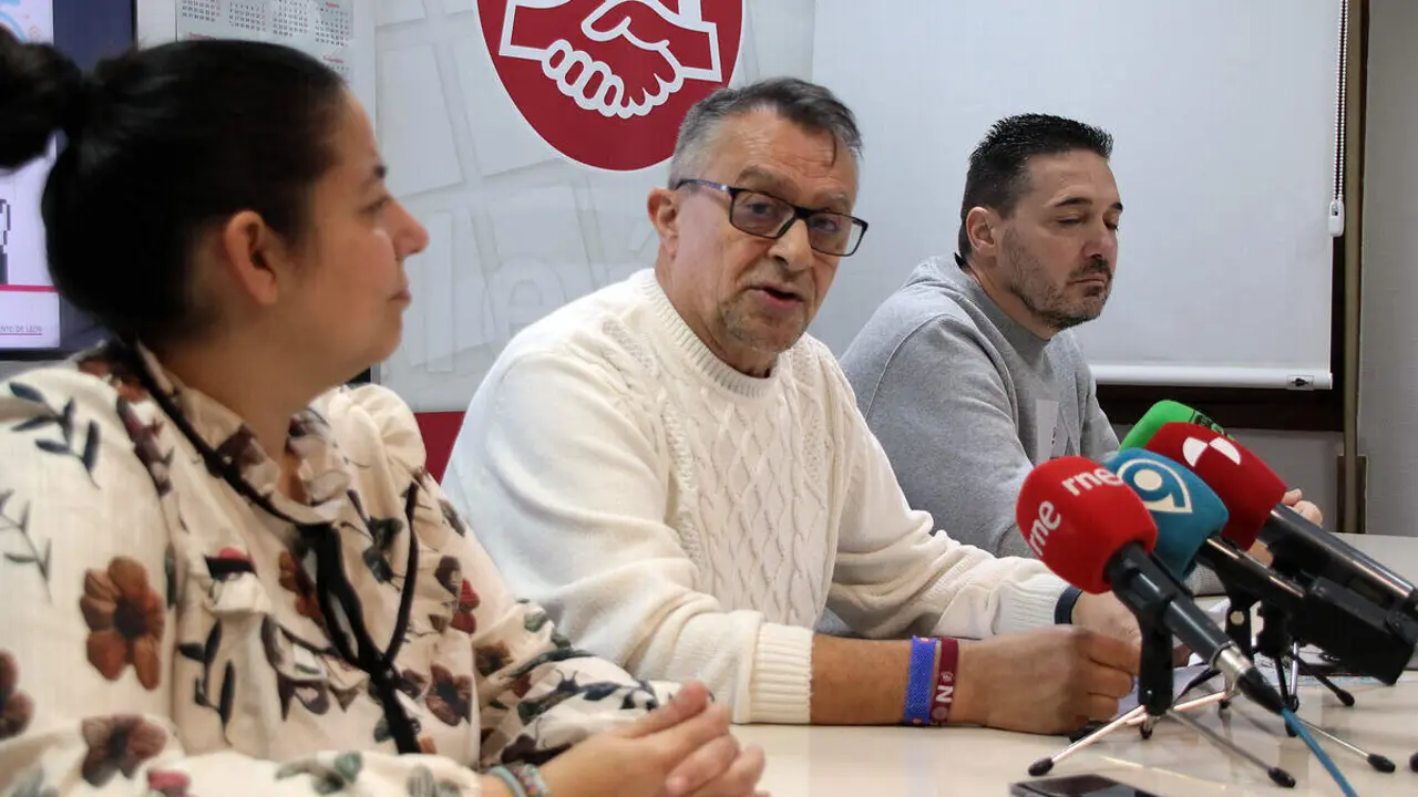 Enrique Reguero &Aacute;lvarez, secretario general provincial de UGT Le&oacute;n, hace balance del a&ntilde;o y presenta el Programa Servicio de Tramitaci&oacute;n Digital firmado con Ayuntamiento de la capital