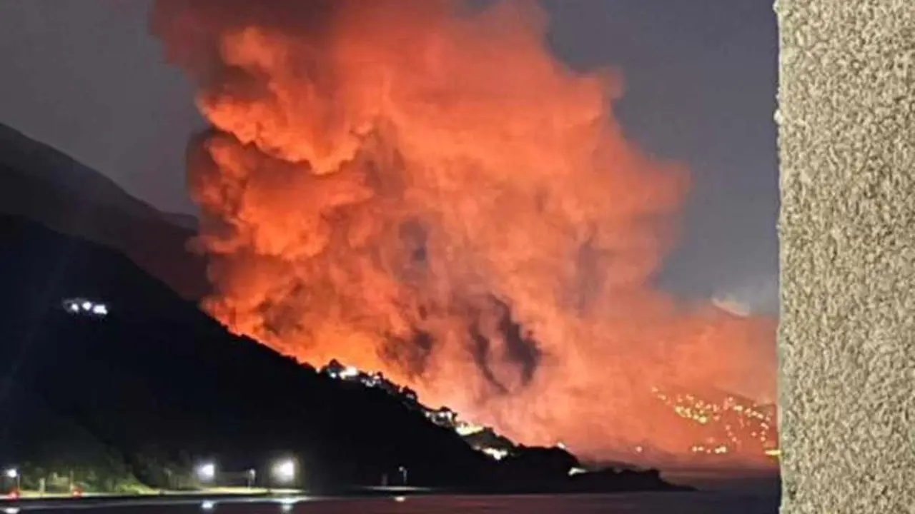 Imagen de una de las zonas de Caracas tras los impactos de los misiles.
