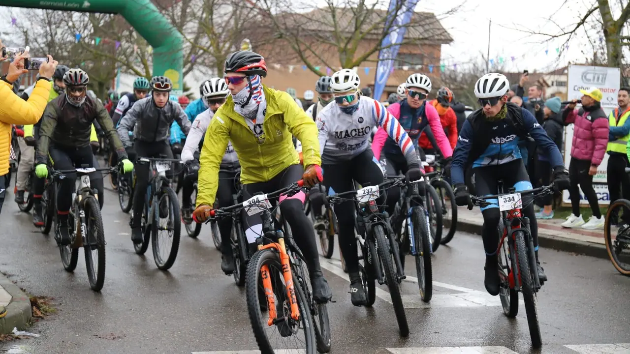 Villabalter celebr&oacute; este domingo la carrera de bicis Haga Como Haga. Foto: Isaac Llamazares