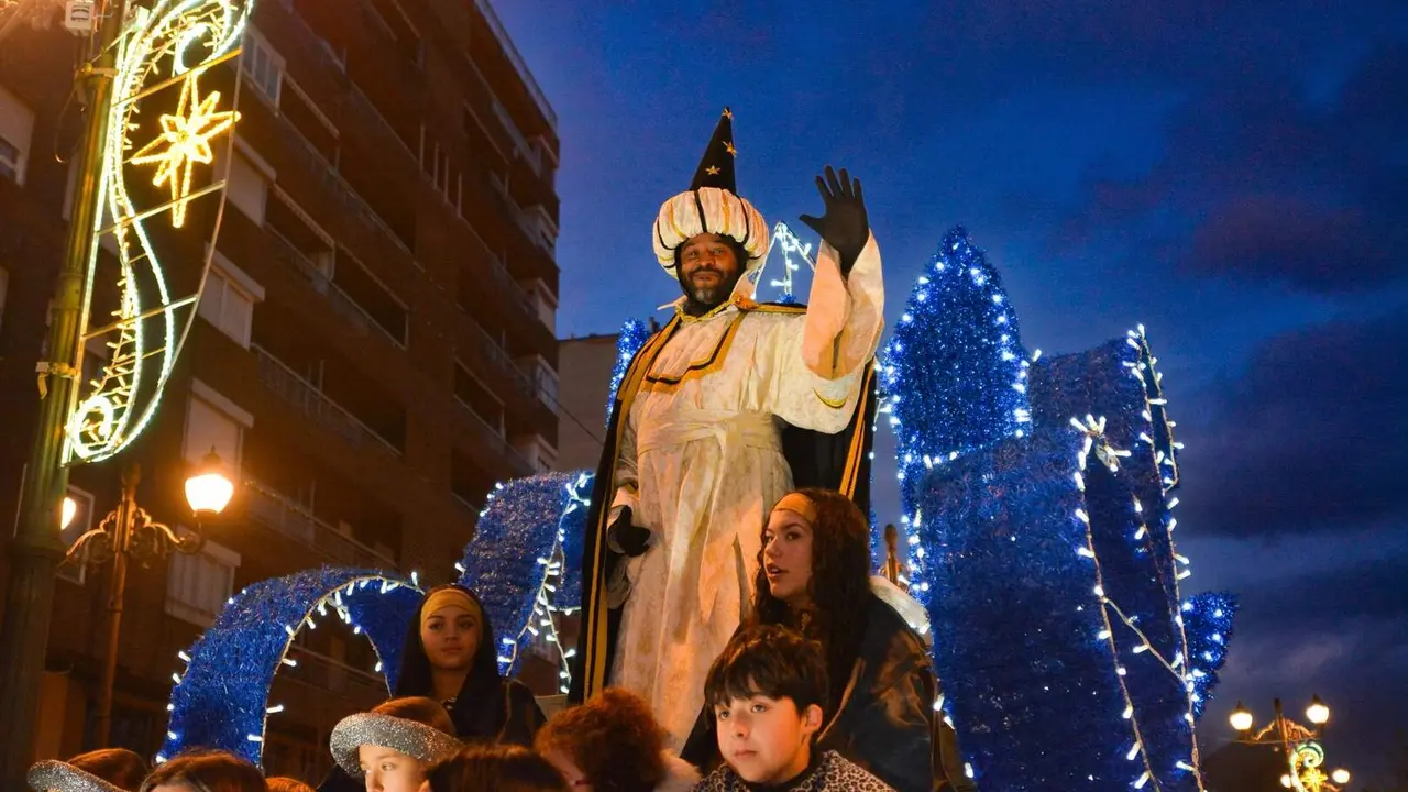 Cabalgata del Mago Chalupa en Ponferrada. Foto cedida por Bierzo Digital - Quinito.